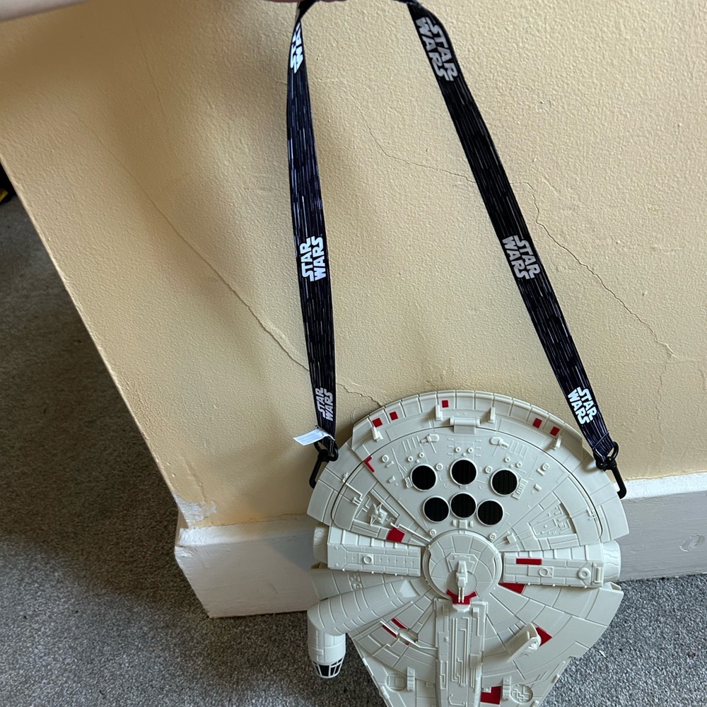 Star Wars Millennium Falcon Crossbody Bag